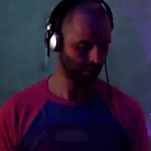 Meet your Posher, Érik kaye